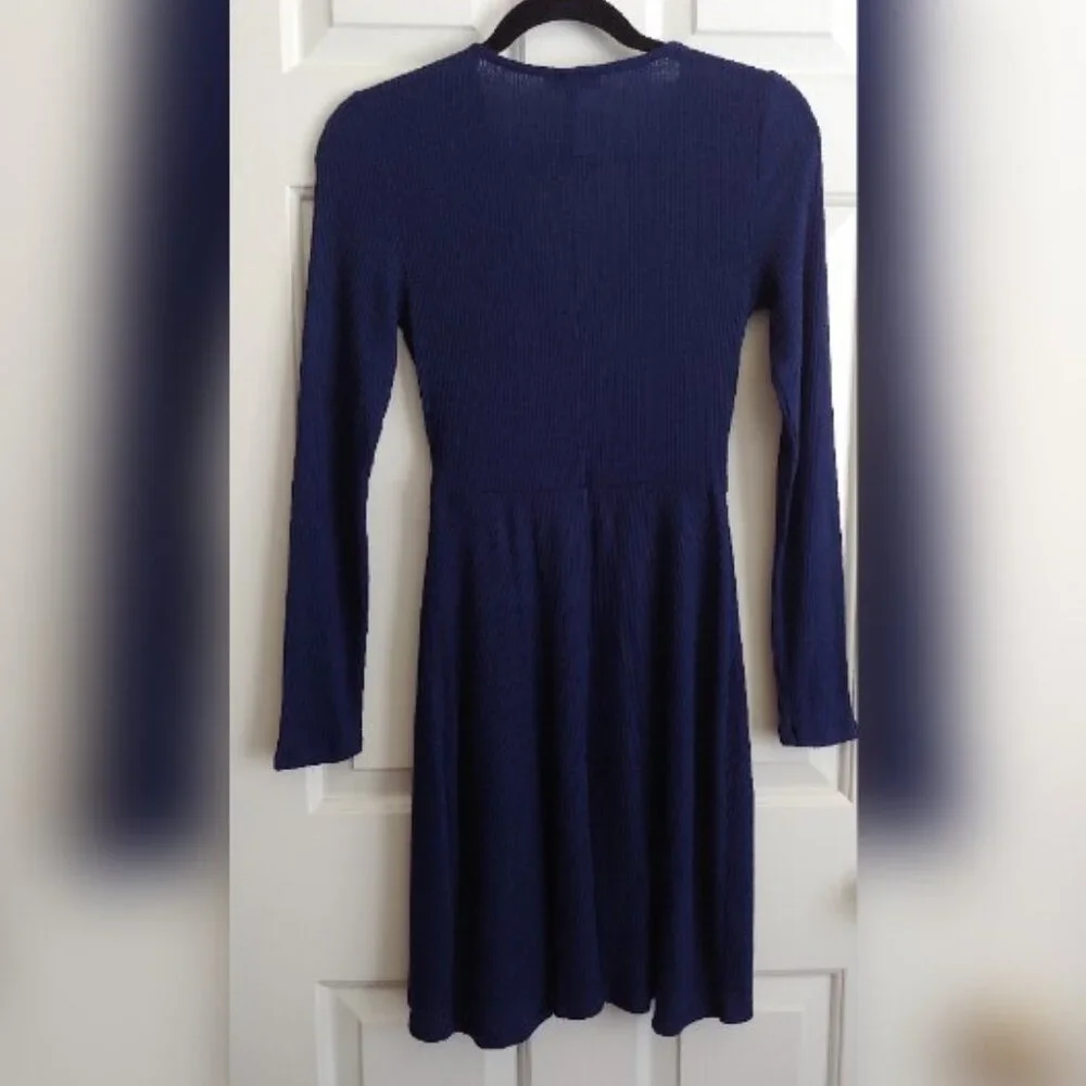 EXPRESS Faux Wrap Knit Dress Navy Blue Long Sleeve Size S - Picture 2 of 5